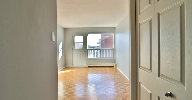 125 Stewart Street, Ottawa, ON, K1N 6J3 - 2
