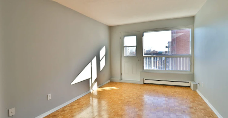 125 Stewart Street, Ottawa, ON, K1N 6J3