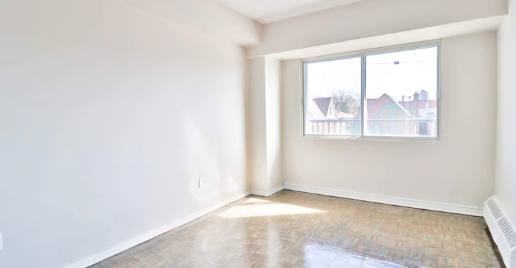 272 Bronson Avenue, Ottawa, ON, K1R 6H8 - 5