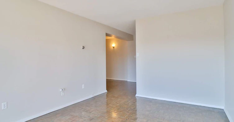 272 Bronson Avenue, Ottawa, ON, K1R 6H8 - 3