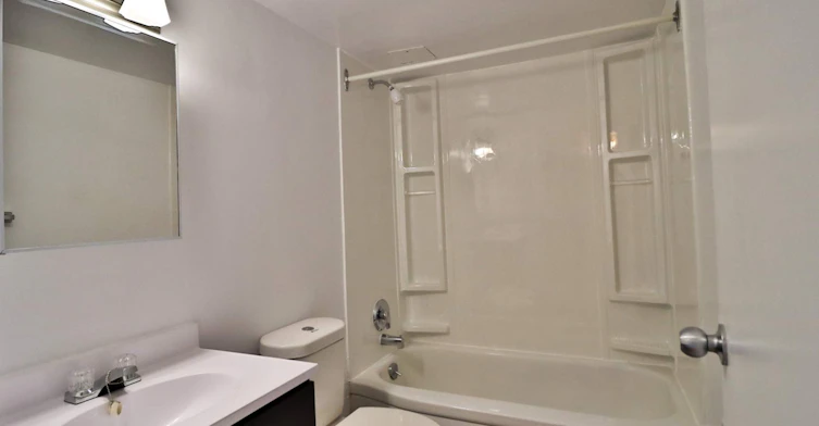 321 Waverley Street, Ottawa, ON, K2P 0W2 - 14