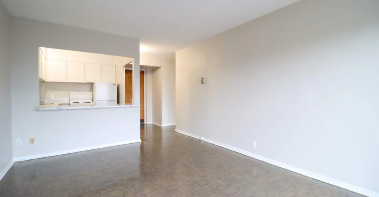 321 Waverley Street, Ottawa, ON, K2P 0W2 - 2