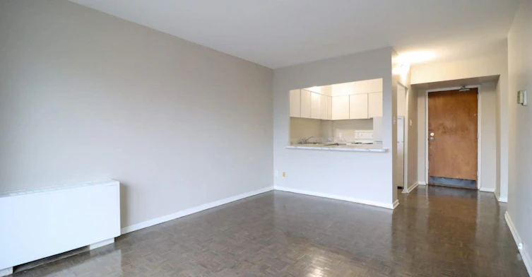 321 Waverley Street, Ottawa, ON, K2P 0W2 - 2