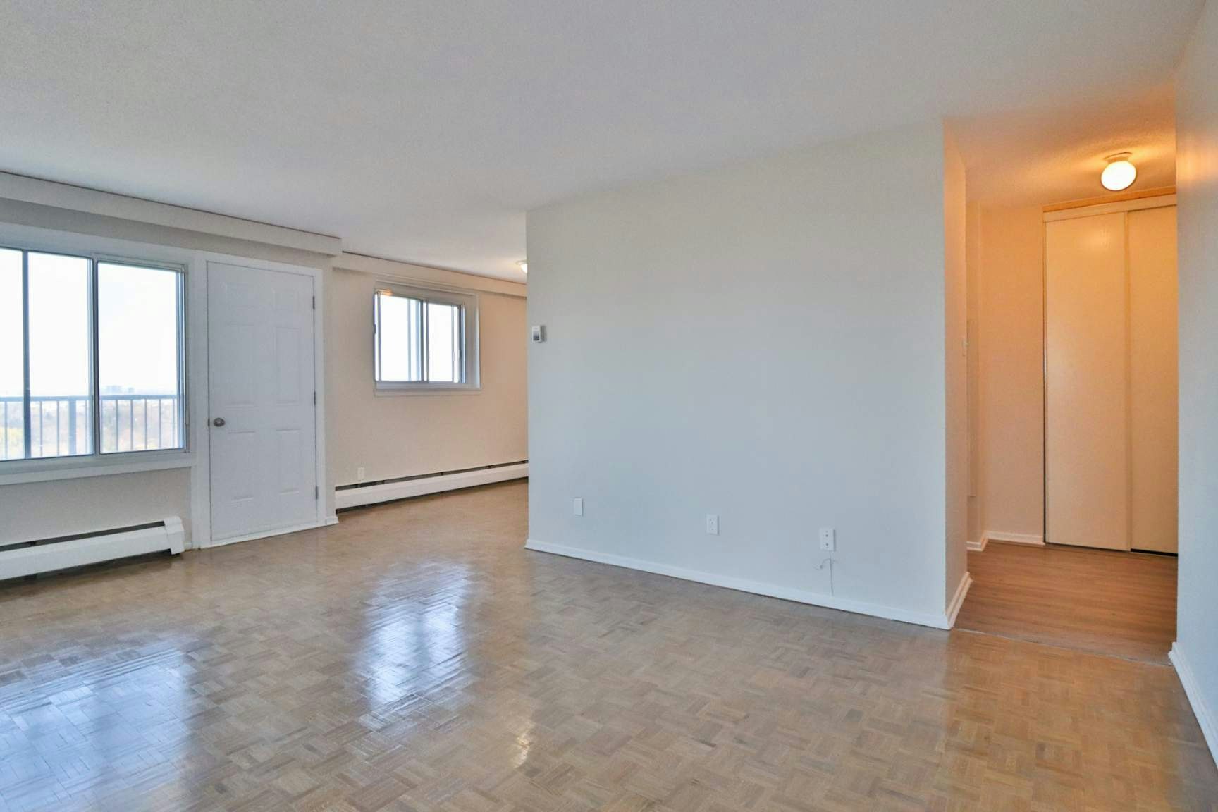 1919 Kilborn Avenue, Ottawa, ON, K1H 6N6 - 4