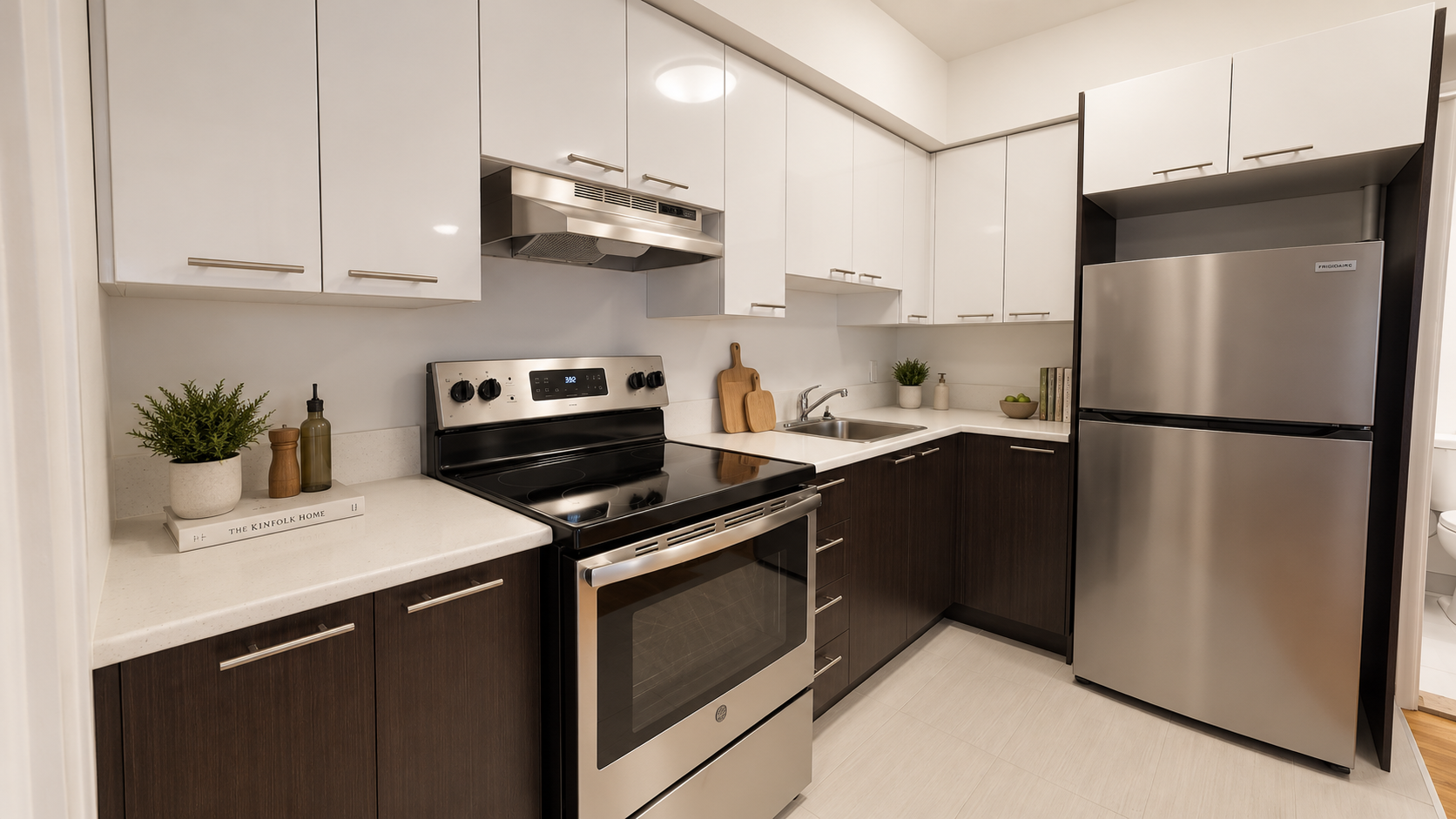 XXX1-4875 Dufferin, Hampstead, QC, H3X 2E5 - 2