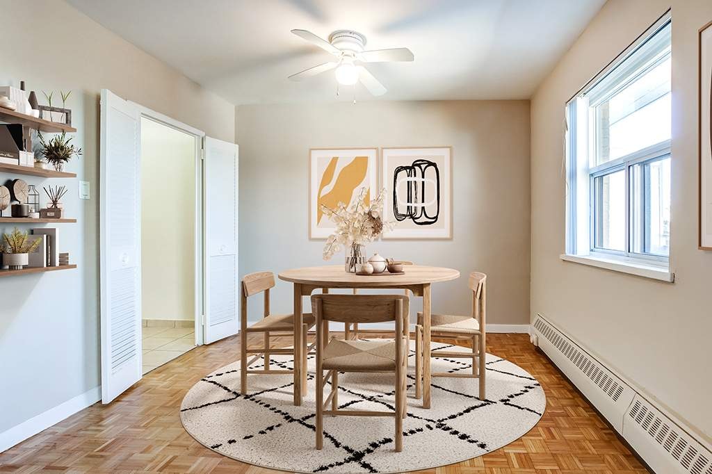 37 Lord Seaton Road, Toronto, ON, M2P 1K3 - 4