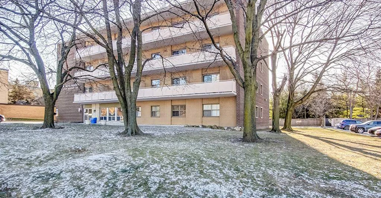 37 Lord Seaton Road, Toronto, ON, M2P 1K3 - 10