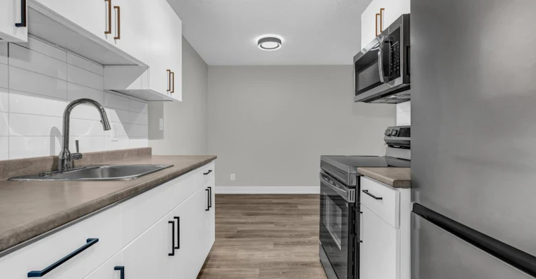 2-107-20119 56th Avenue, Langley, BC, V3A 3Y3 - 2