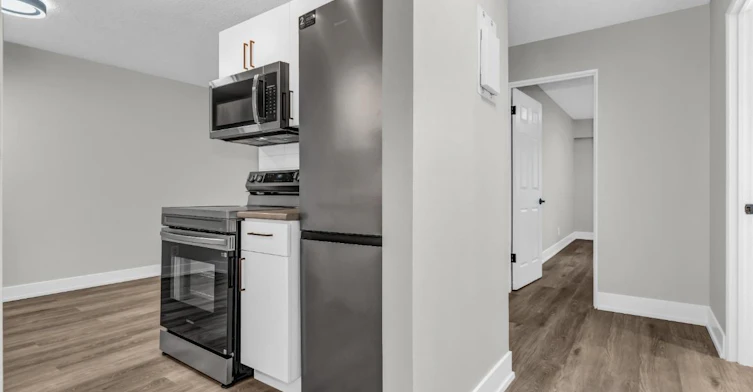 2-107-20119 56th Avenue, Langley, BC, V3A 3Y3 - 3