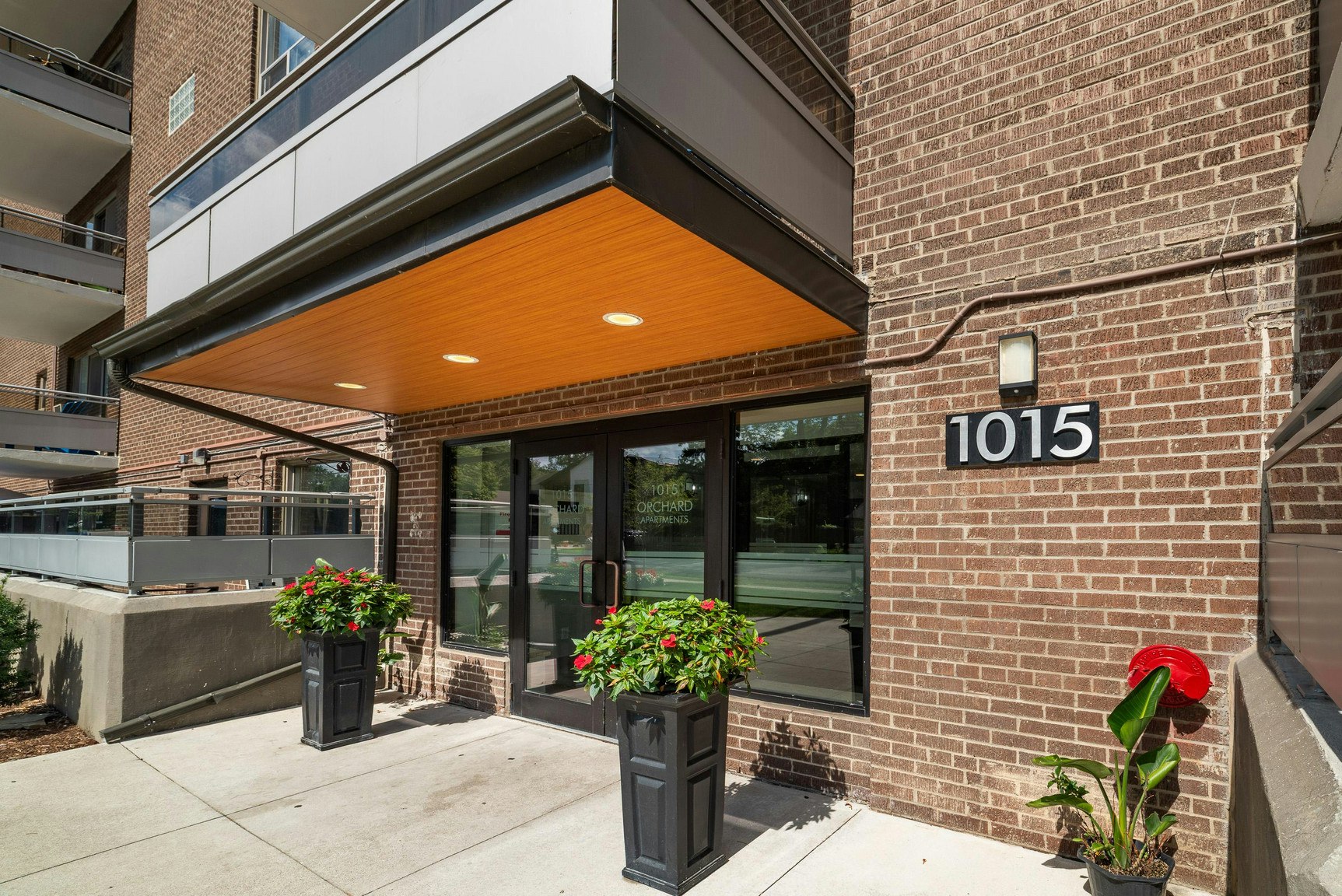 0406-1015  Orchard, Mississauga, ON, L5E 2N8 - 9
