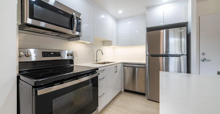 0406-1015 Orchard, Mississauga, ON, L5E 2N8