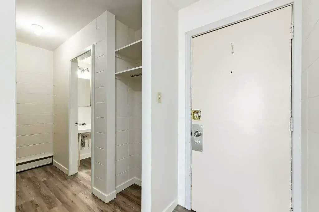 2A-1261 4th Avenue S, Lethbridge, AB, T1J 0P9 - 8