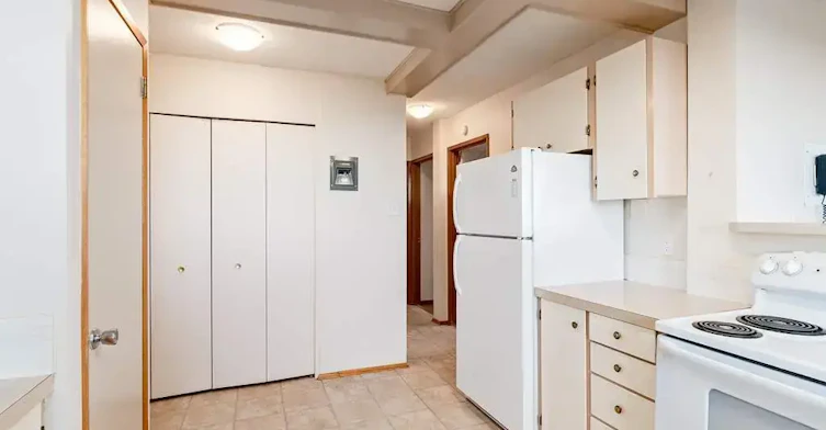 106-268 7a Avenue S, Lethbridge, AB, T1J 1N4 - 8