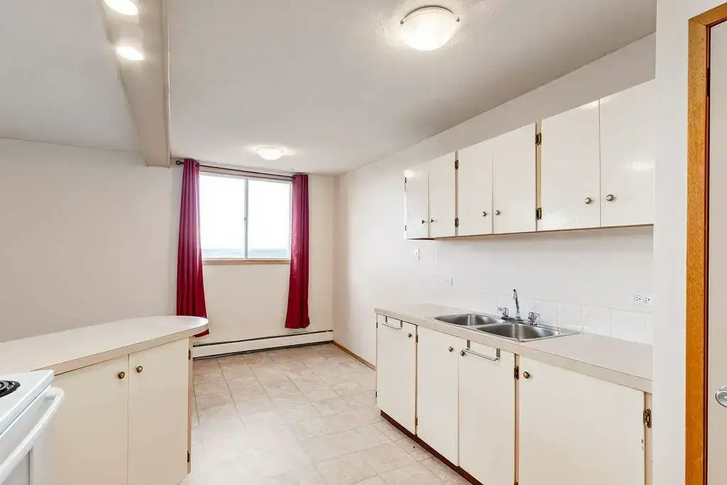 106-268 7a Avenue S, Lethbridge, AB, T1J 1N4 - 7