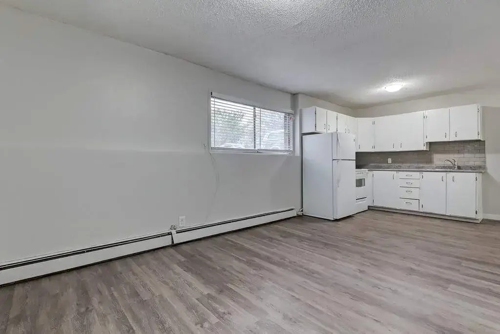 301-110 25 Street W, Saskatoon, SK, S7L 0C1 - 9