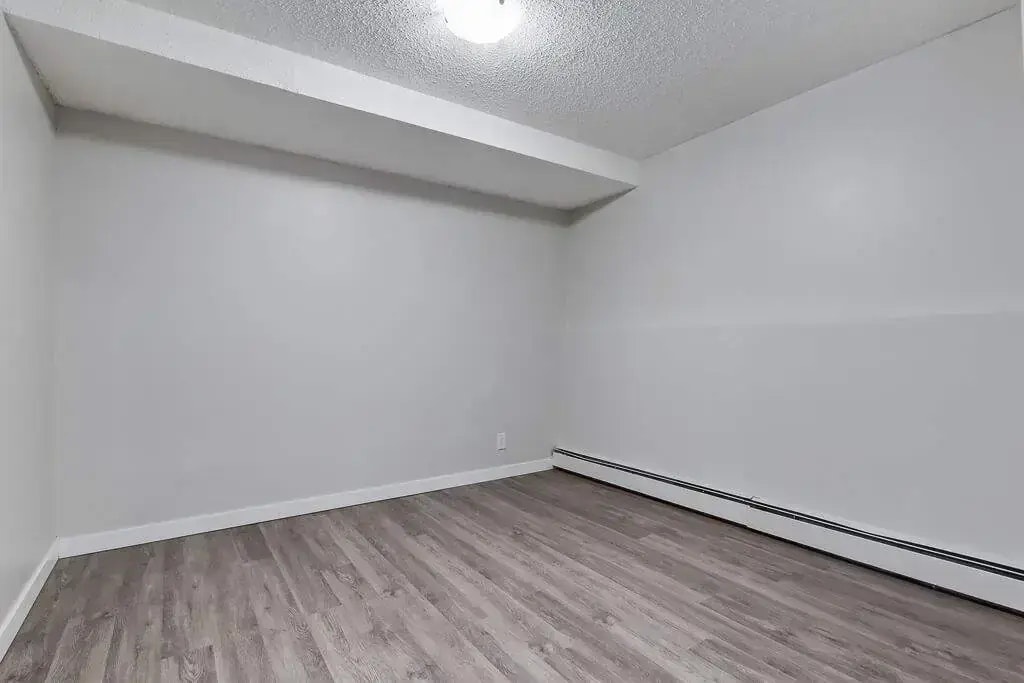 301-110 25 Street W, Saskatoon, SK, S7L 0C1 - 14