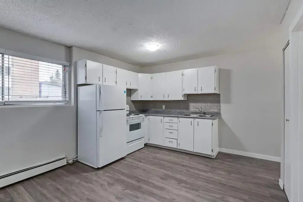 301-110 25 Street W, Saskatoon, SK, S7L 0C1 - 8