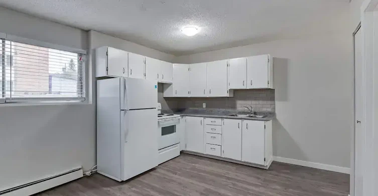 301-110 25 Street W, Saskatoon, SK, S7L 0C1 - 8
