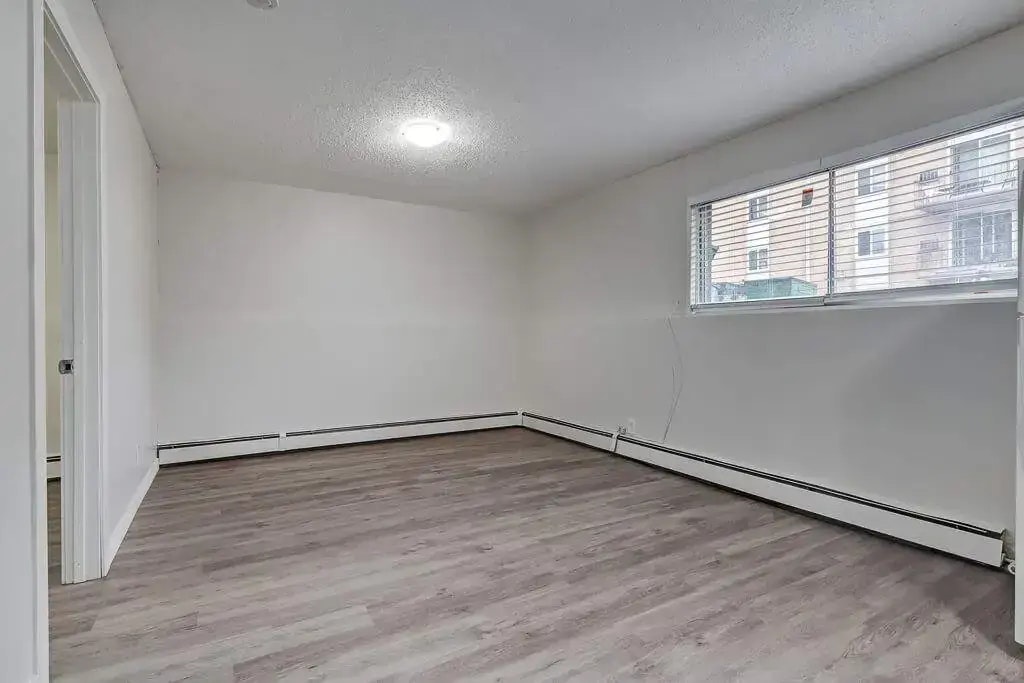 301-110 25 Street W, Saskatoon, SK, S7L 0C1 - 12