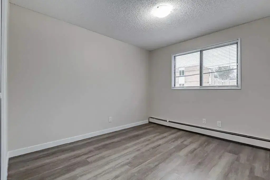 301-110 25 Street W, Saskatoon, SK, S7L 0C1 - 10