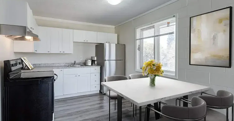 18-112 110th Street W, Saskatoon, SK, S7N 1R9 - 2