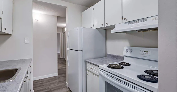 8-239 Avenue E North, Saskatoon, SK, S7L 1R6 - 5