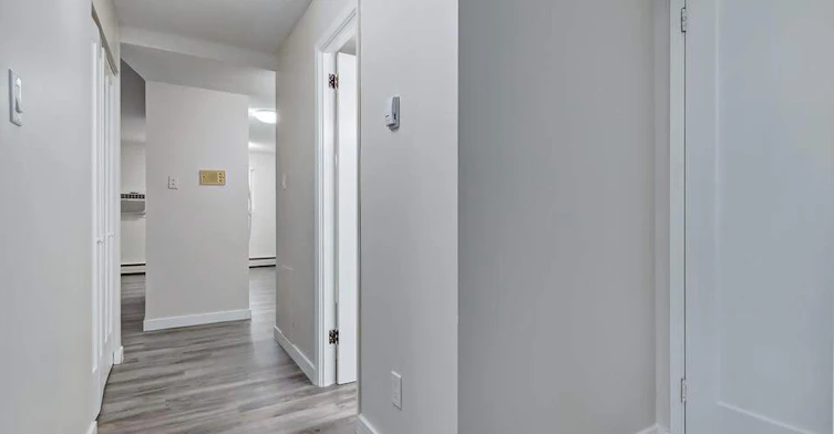 8-239 Avenue E North, Saskatoon, SK, S7L 1R6 - 7