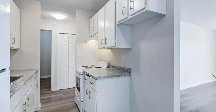 C206-865 Confederation Drive, Saskatoon, SK, S7L 5P4 - 10