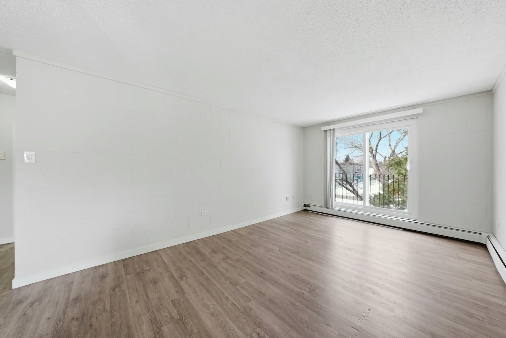 2-2969 Preston Avenue, Saskatoon, SK, S7J 2G8 - 4