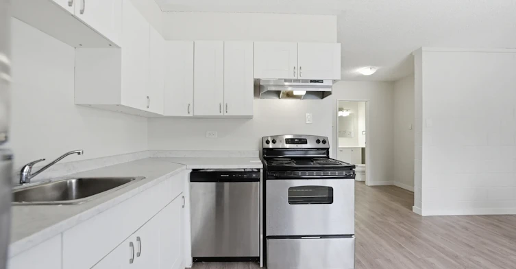 2-2969 Preston Avenue, Saskatoon, SK, S7J 2G8 - 8