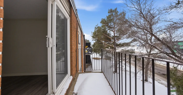 9-2969 Preston Avenue, Saskatoon, SK, S7J 2G8 - 14