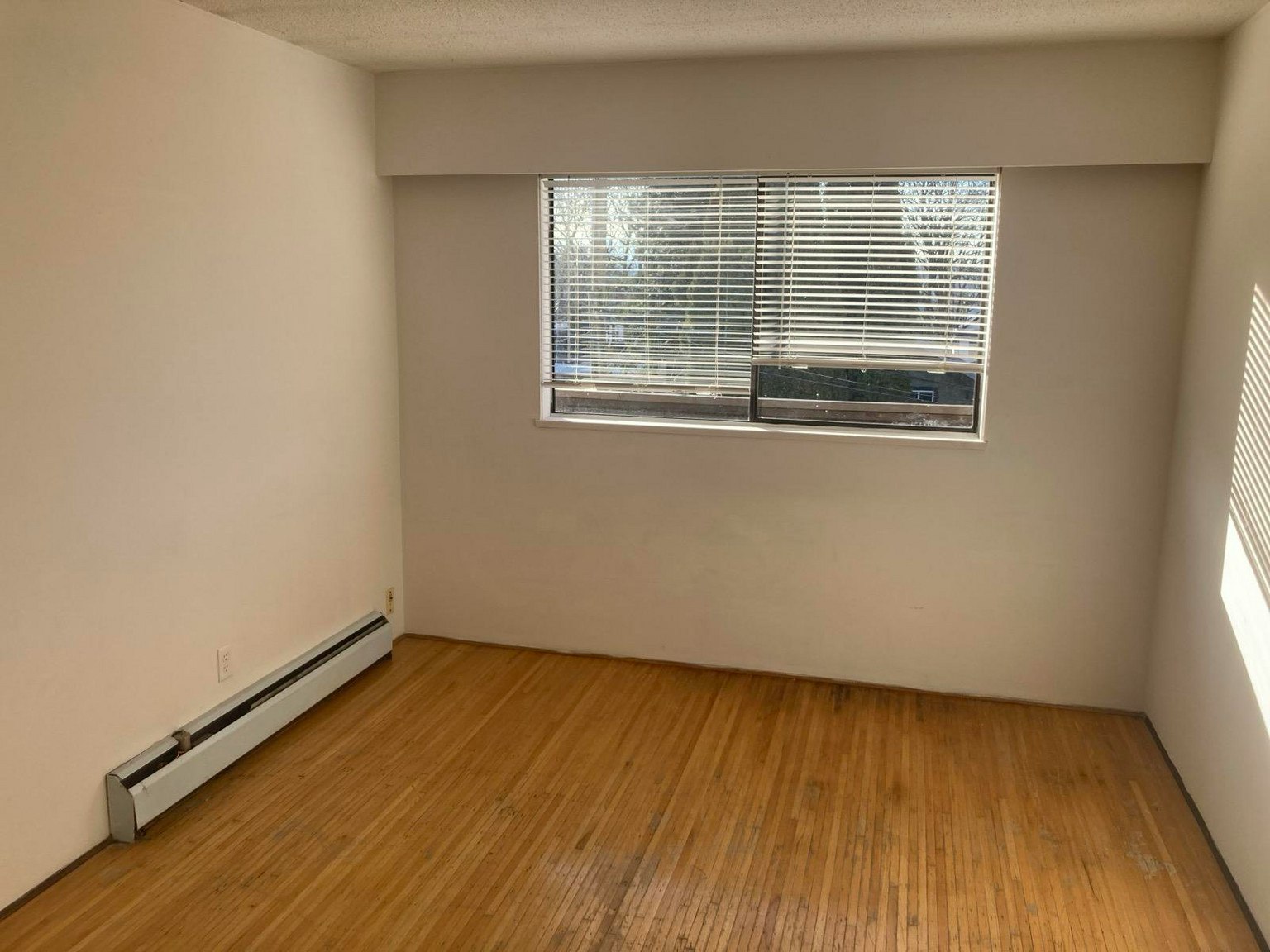 214-3570 East Hastings Street, Vancouver, BC, V5K 2E2 - 9