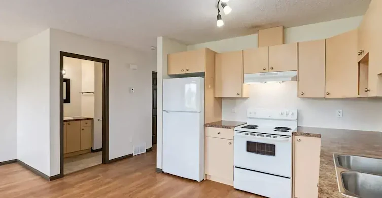 15-55 Pleasant Park Rd W, Brooks, AB, T1R 1J6 - 6