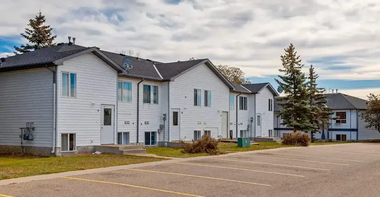 15-55 Pleasant Park Rd W, Brooks, AB, T1R 1J6 - 11