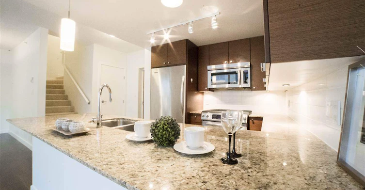 7360 Elmbridge Way, Richmond, BC, V6X 0A5 - 2