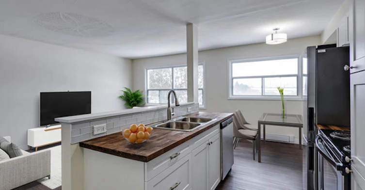 1050 Highland Street, Burlington, ON, L7R 3T9 - 5