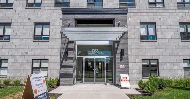 1355 Commissioners Road West, London, ON, N6K 0J4 - 17