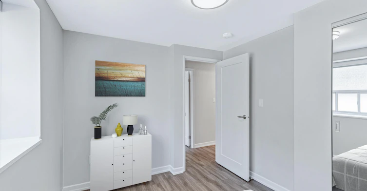 75 Paisley Boulevard W, Mississauga, ON, L5B 1E5 - 24