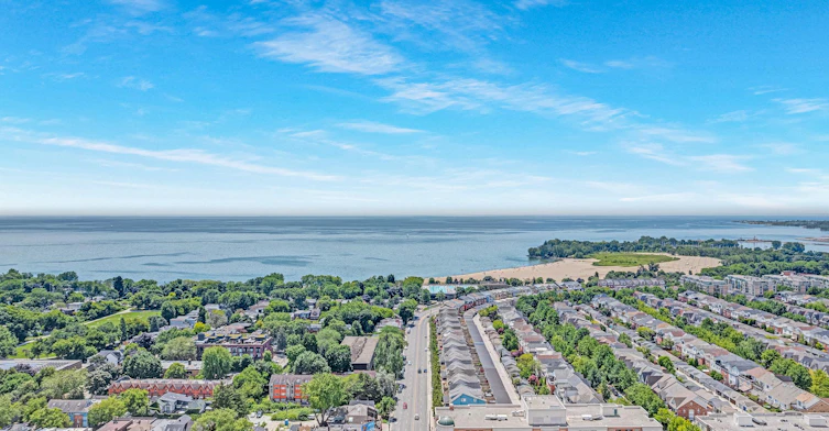 223 Woodbine Avenue, Toronto, ON, M4L 3P3 - 11