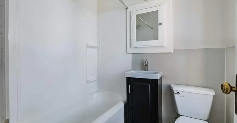 35-2104 14th Avenue, Regina, SK, S4P 0X6 - 9