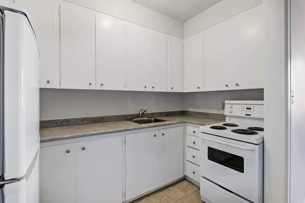 35-2104 14th Avenue, Regina, SK, S4P 0X6 - 7