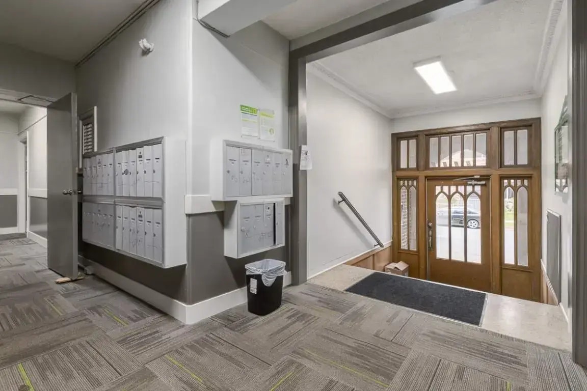 35-2104 14th Avenue, Regina, SK, S4P 0X6 - 21