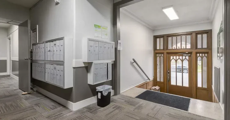 35-2104 14th Avenue, Regina, SK, S4P 0X6 - 21