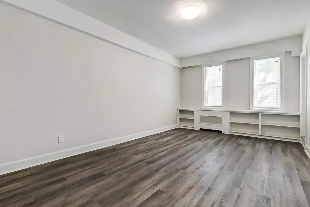 35-2104 14th Avenue, Regina, SK, S4P 0X6 - 10
