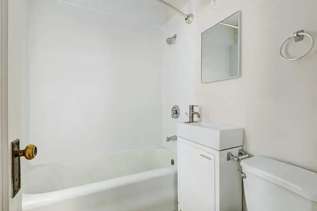 35-2104 14th Avenue, Regina, SK, S4P 0X6 - 16