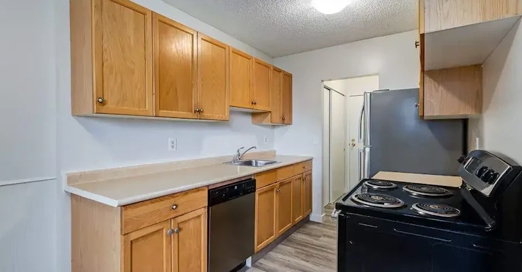 3-69 Kleisinger Crescent, Regina, SK, S4R 6Z4 - 4