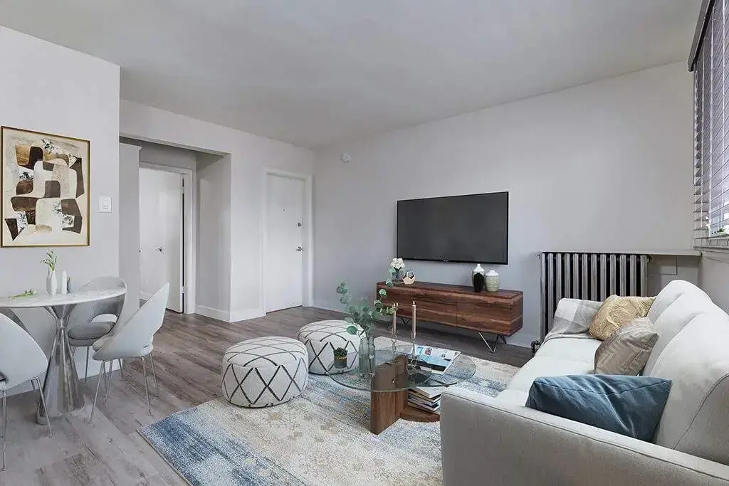 2-1602 Victoria Avenue, Regina, SK, S4P 0P7 - 2