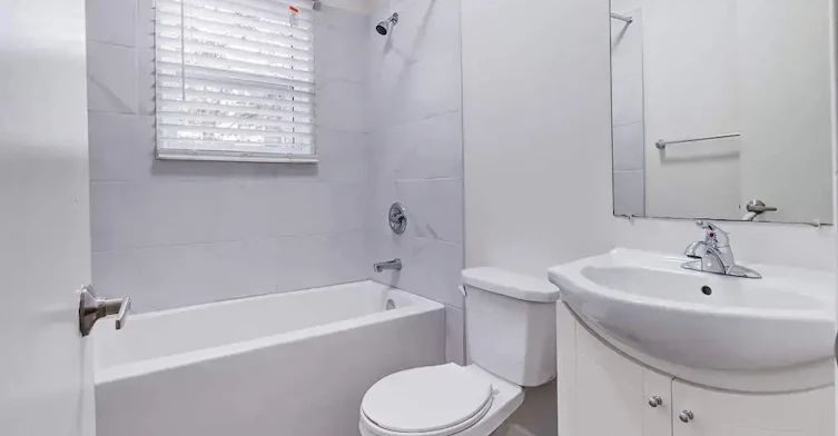 2-1602 Victoria Avenue, Regina, SK, S4P 0P7 - 4