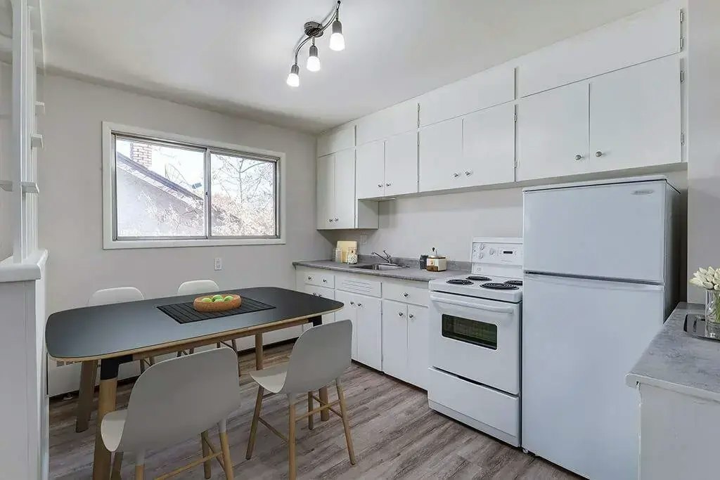 2-2115 Montague Street, Regina, SK, S4T 3K1 - 3