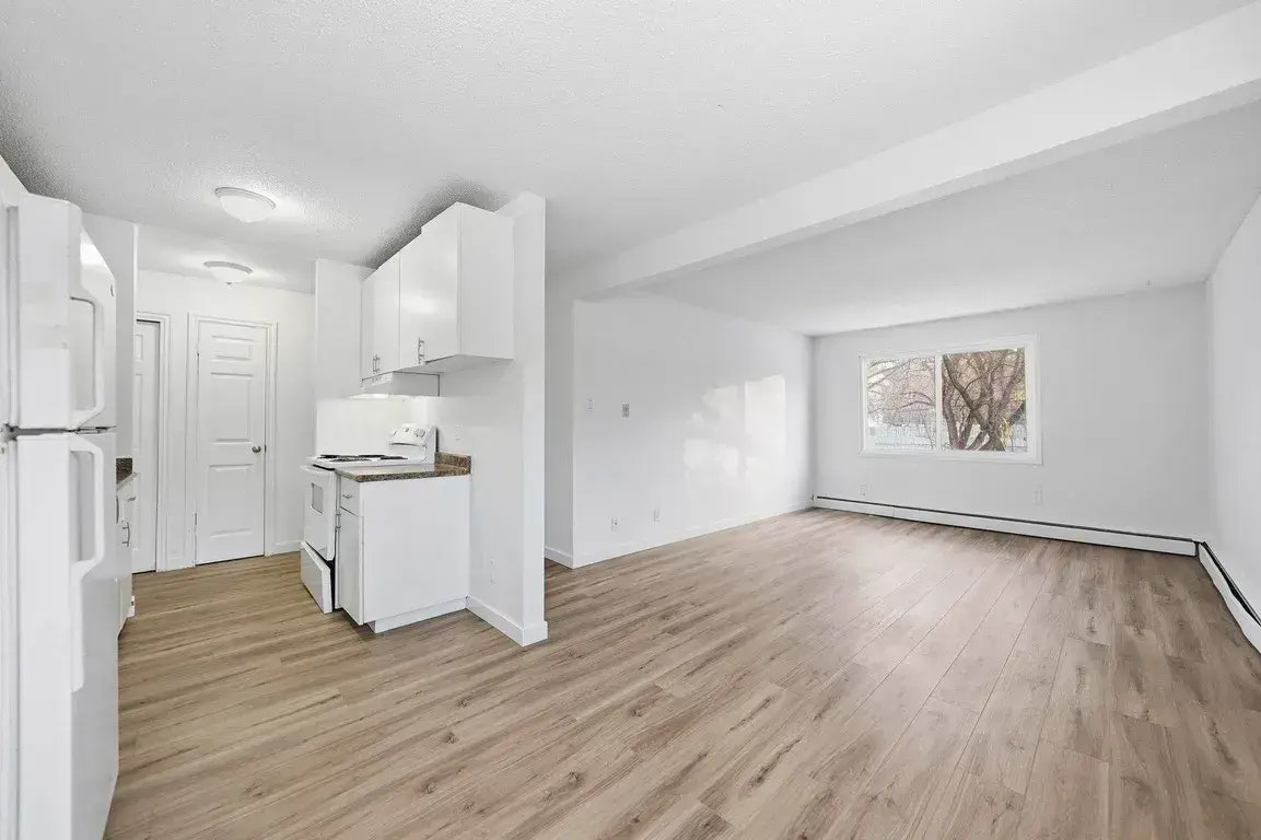 15-205 R Avenue S, Saskatoon, SK, S7M 2Y9